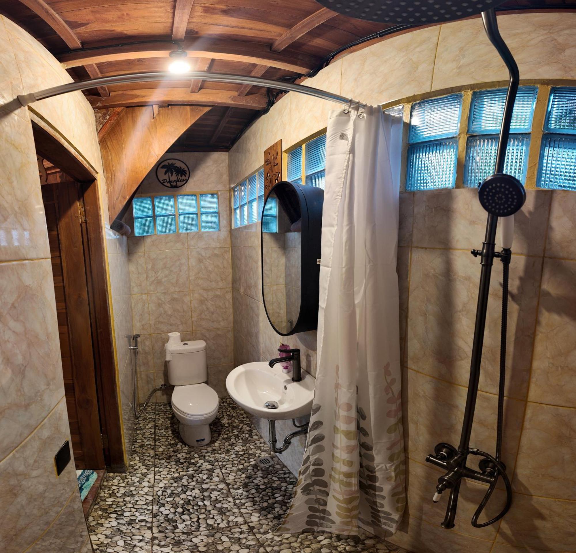 Private Joglo In Heart Of Sanur Villa Exterior photo