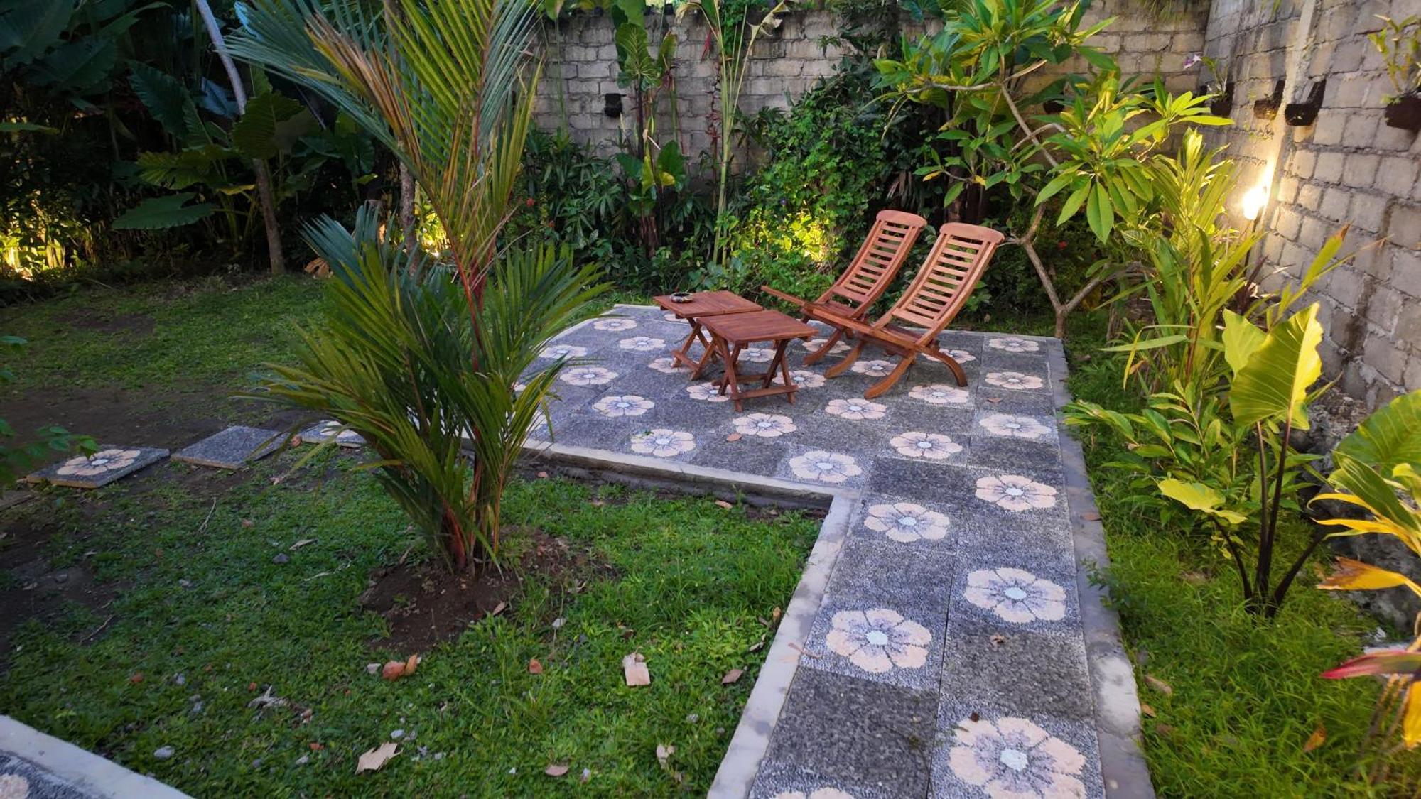 Private Joglo In Heart Of Sanur Villa Exterior photo